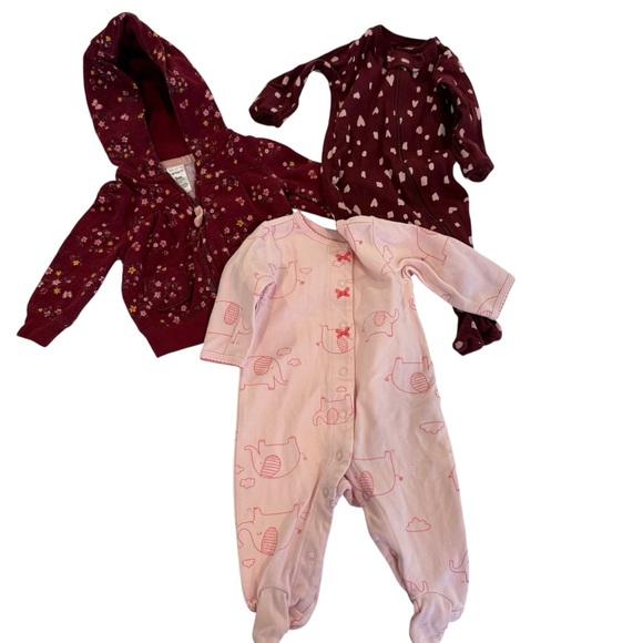 5 for $25!! Baby Girl 0-3 Mo Bundle of 23!! Old Navy!Little Planet - Small Story - Picture 9 of 10